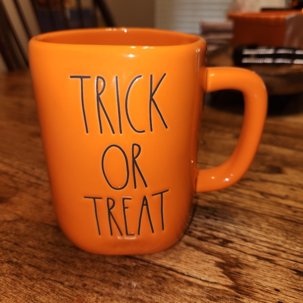 Rae Dunn mug
